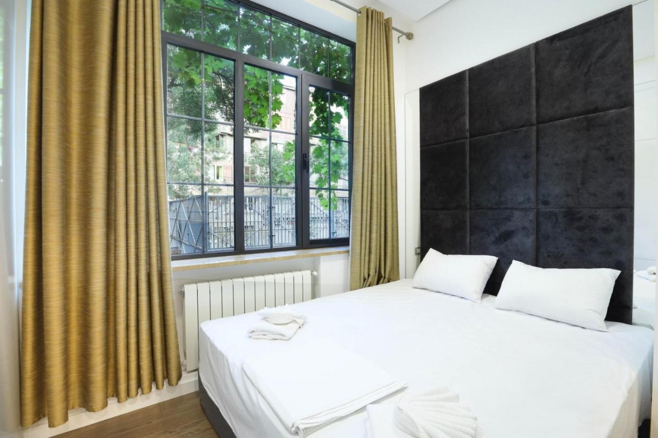 Stay Inn-Apartments On Abovyan 32 Ereván Exterior foto